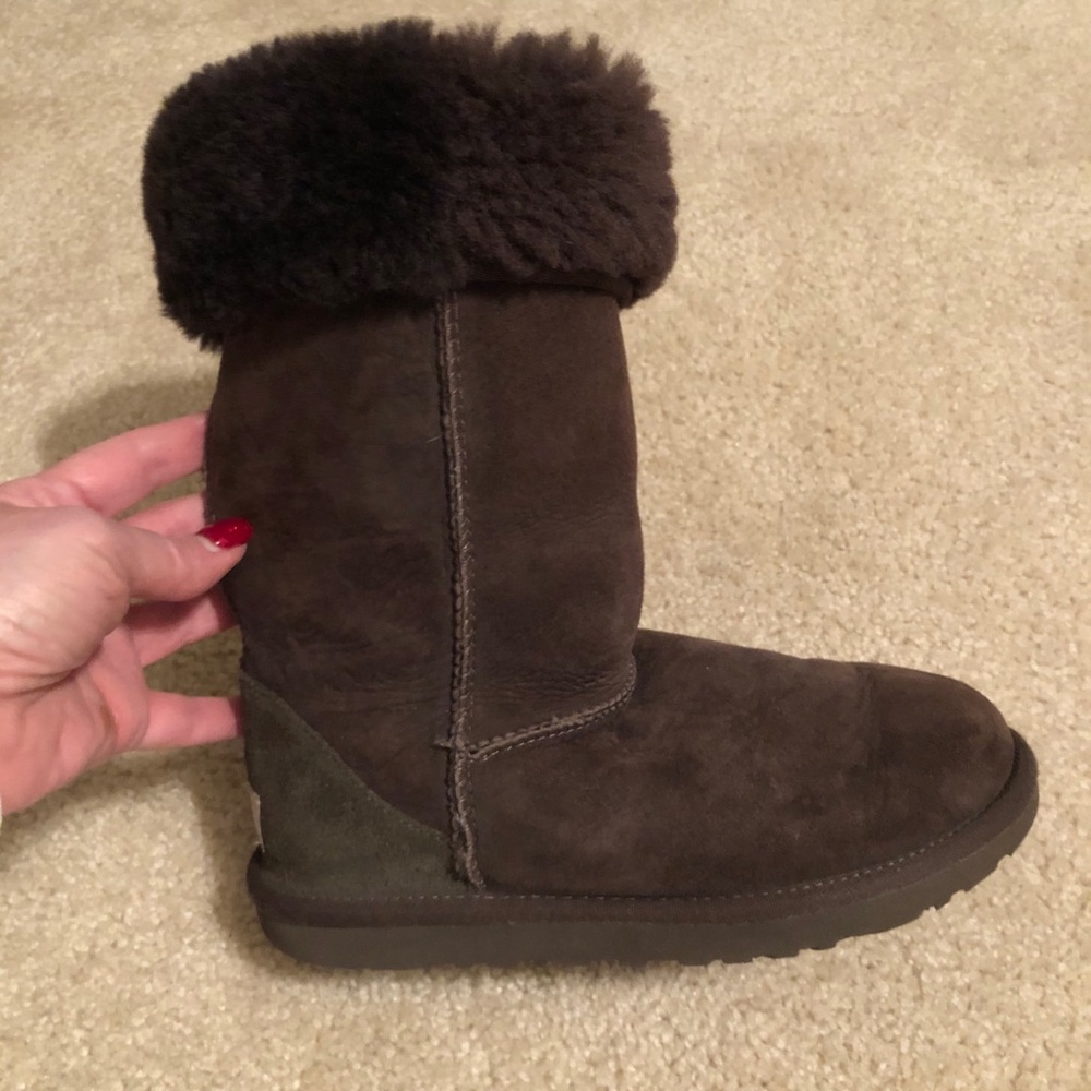 Ugg Short Boot Ii - image 8